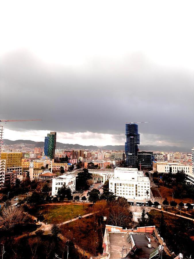 Heart Of Tirana Hotel Екстериор снимка