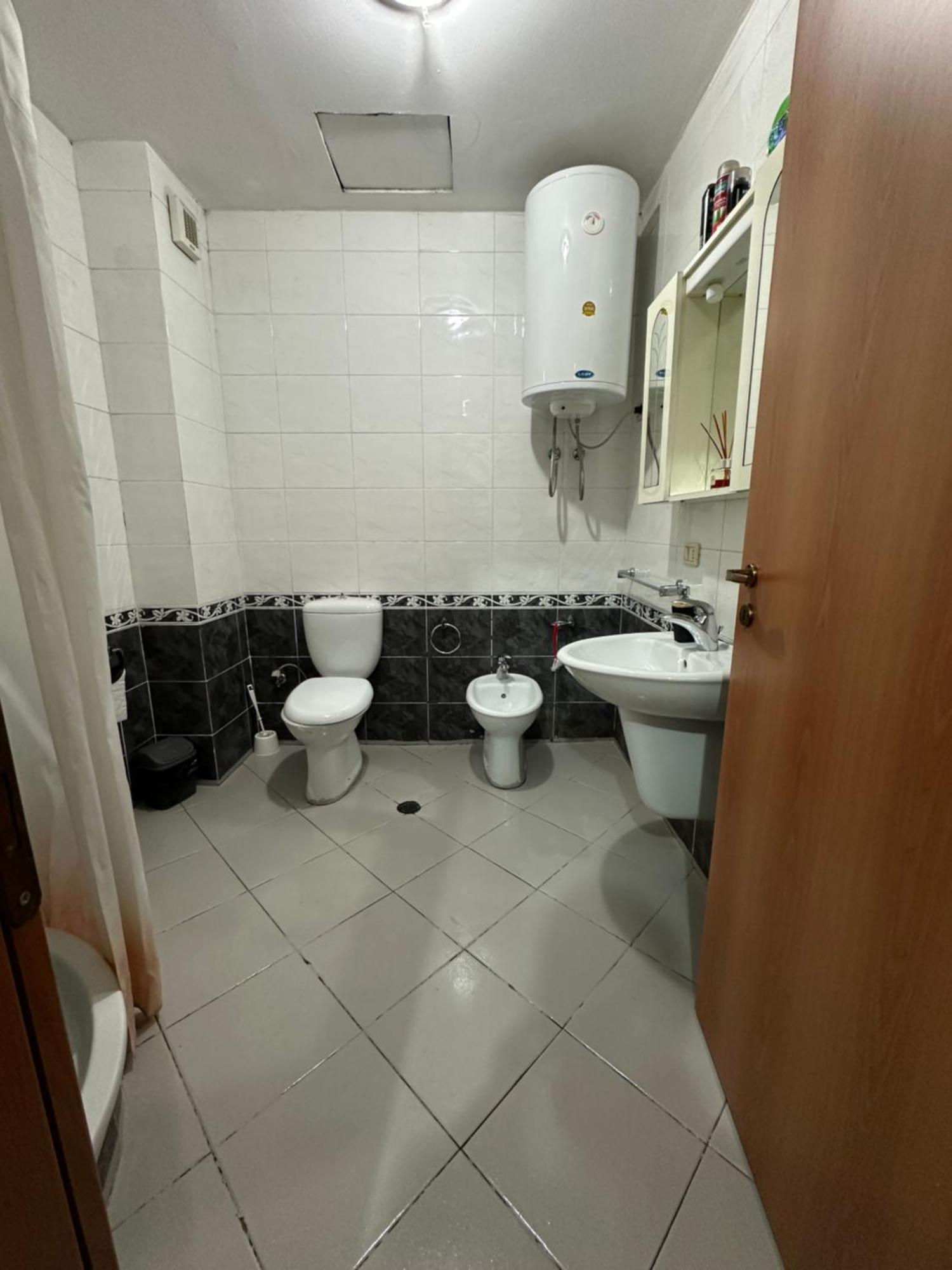 Heart Of Tirana Hotel Екстериор снимка